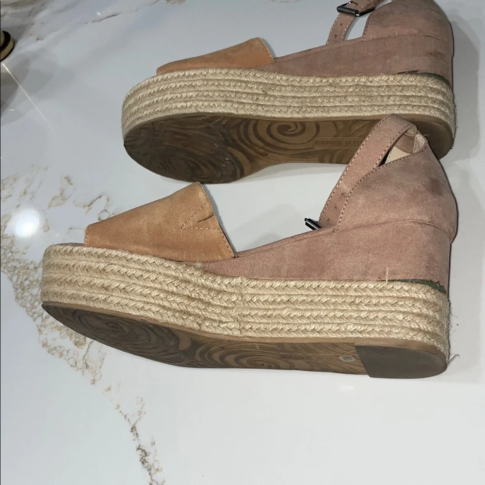 Steve Madden Apollo Tan Suede Espadrille Wedges | 10